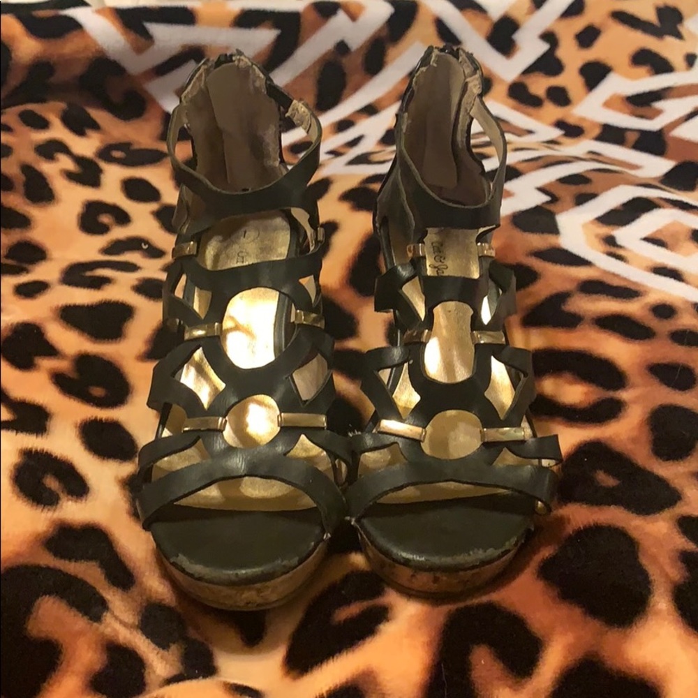 Girls wedge sandals
